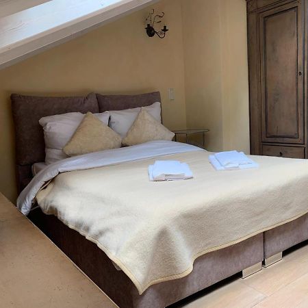 Garmisch Lux Apartment Mit Sauna Екстер'єр фото